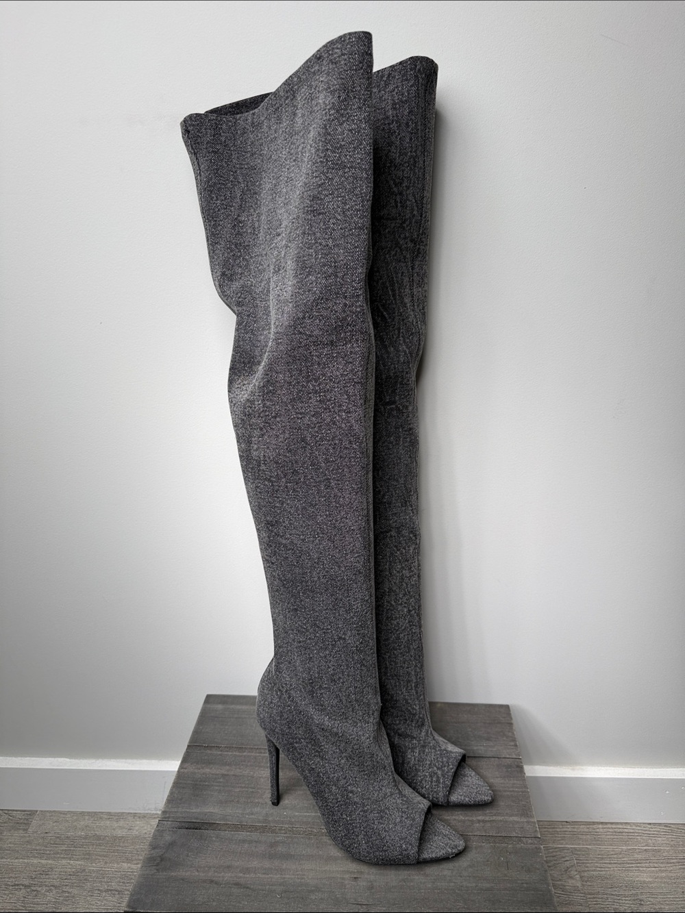 Shoe Dazzle Gray Over-the-Knee Pointed Toe Stiletto Boots